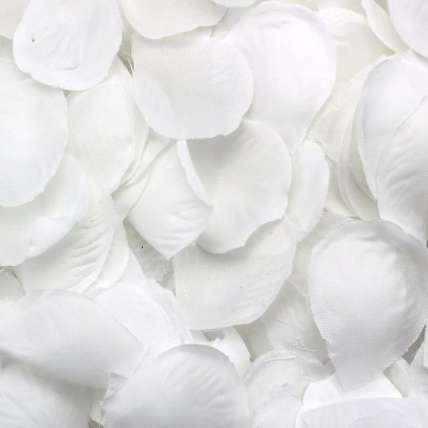 Лепестки роз белые  купить в Москве по цене 1490 руб с доставкой - Bella Roza