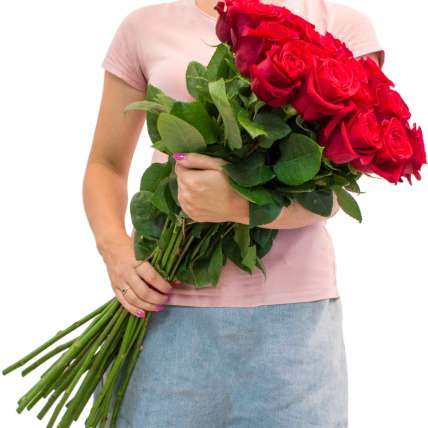 15 красных роз Фридом 100 см купить в Москве по цене 2550 руб с доставкой - Bella Roza